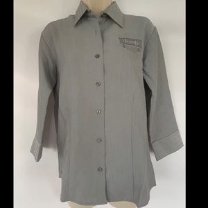 Vantage ladies gray Jeep shirt. Size small